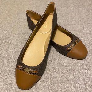 Michael Kors ballet flat; 9-1/2. New without tags